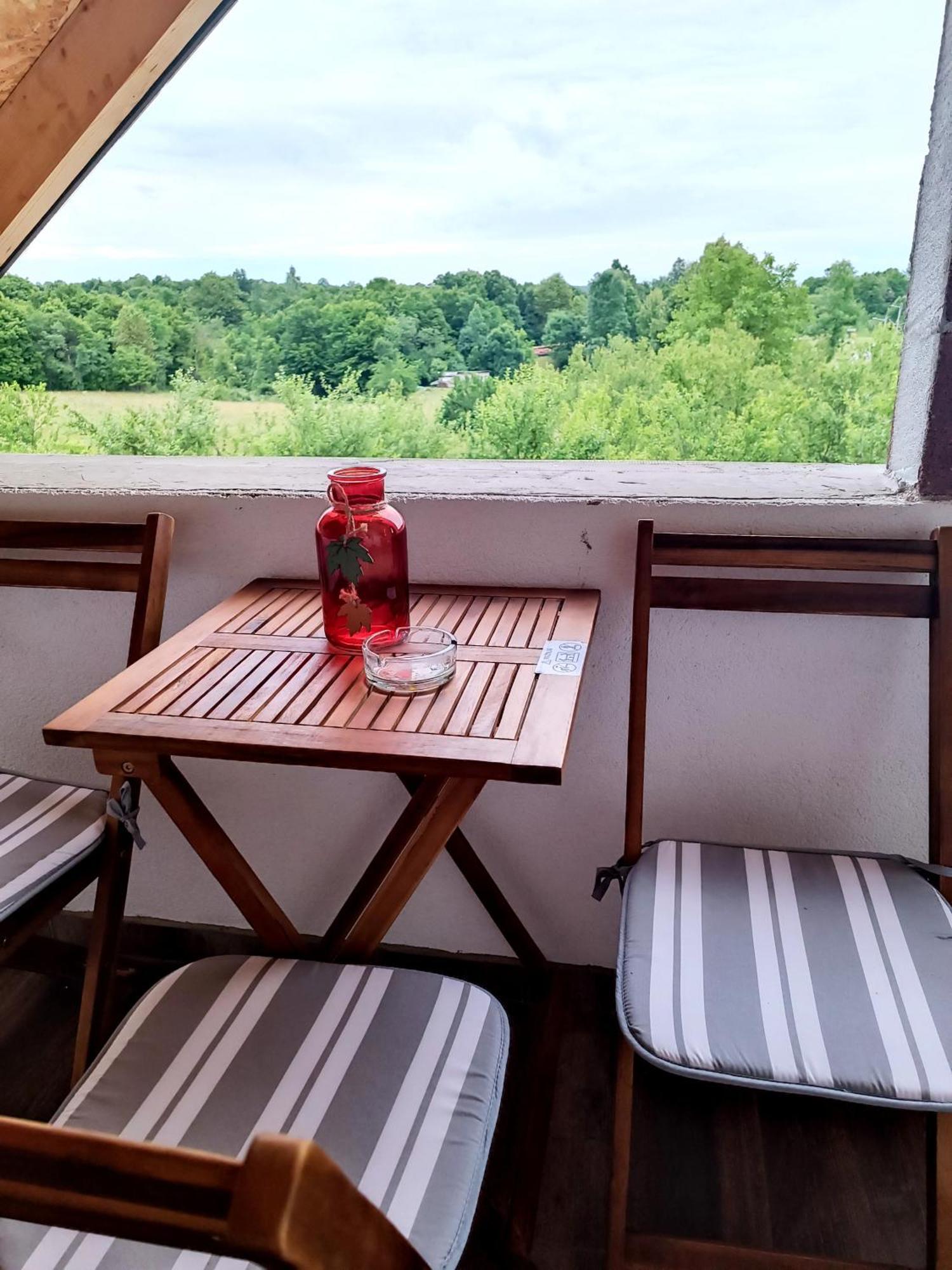 Apartmán House Mesic Smoljanac Pokoj fotografie
