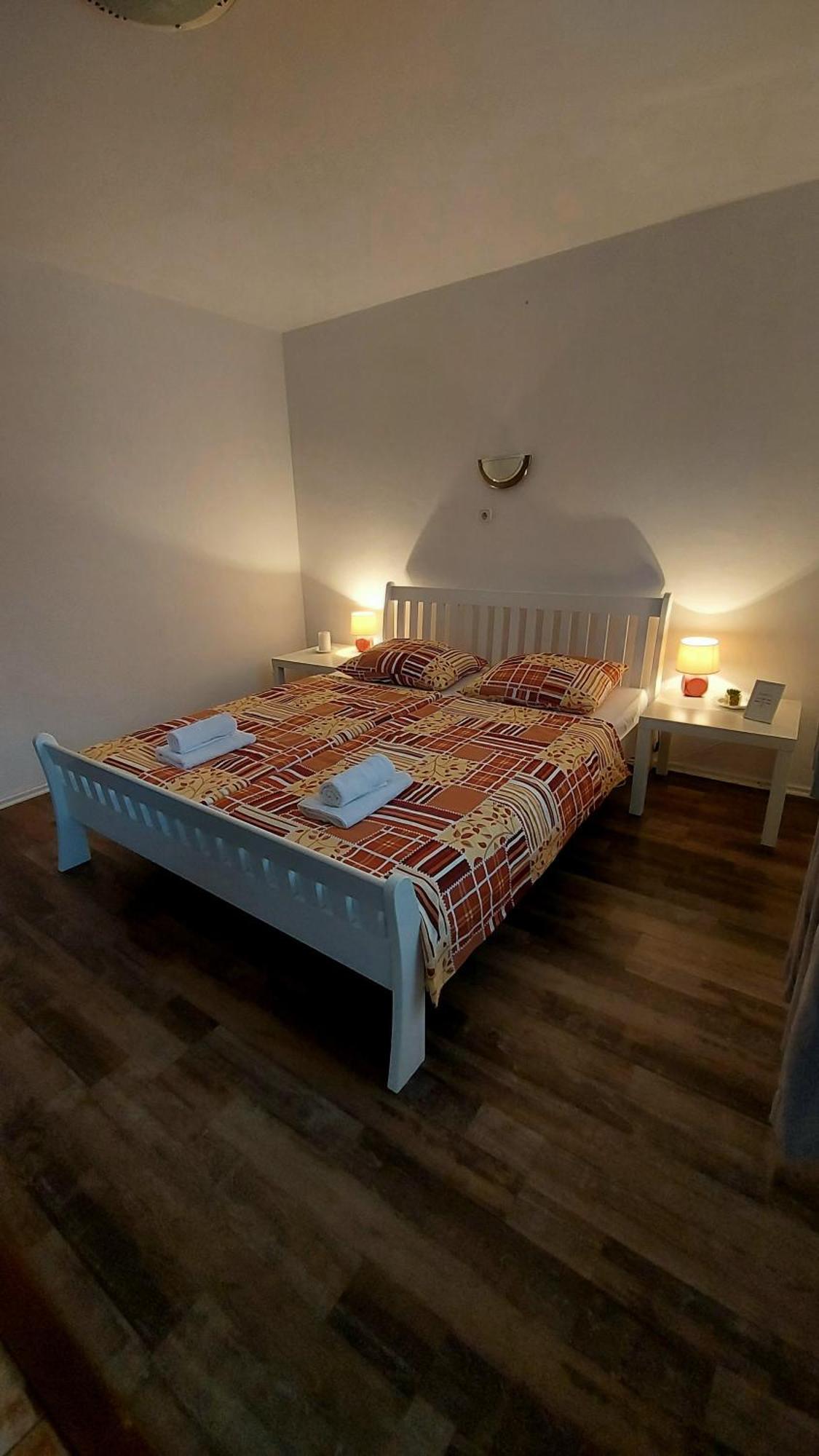 Apartmán House Mesic Smoljanac Pokoj fotografie